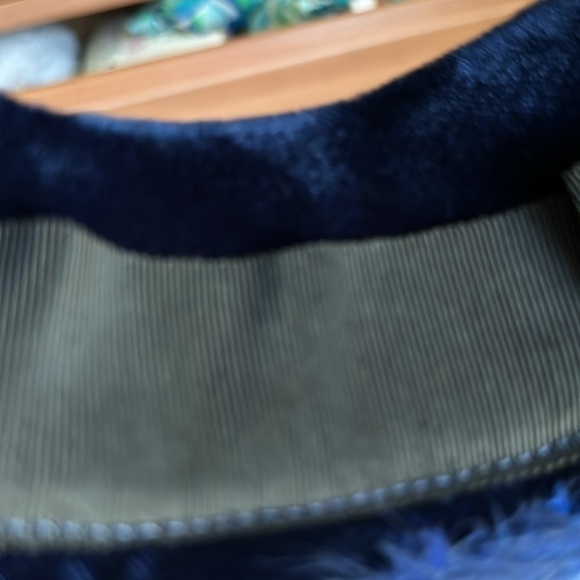 VINTAGE LADIES FEATHER HAT /Pillbox Likely from 30’s - 60’s ROYAL BLUE EUC - Picture 7 of 7